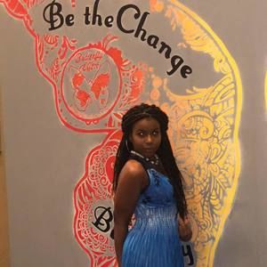 Meet your Posher, Sharilyn